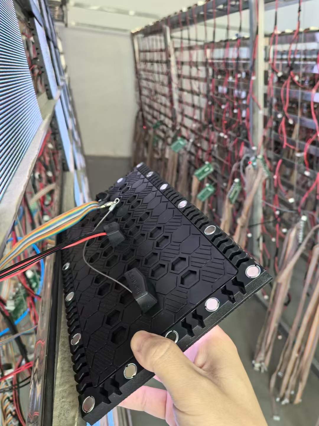 Customer Case Aging Testing In Factory